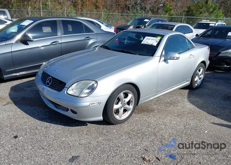 2001 Mercedes-Benz Slk 320 from USA, damaged, VIN WDBKK65F71F210921
